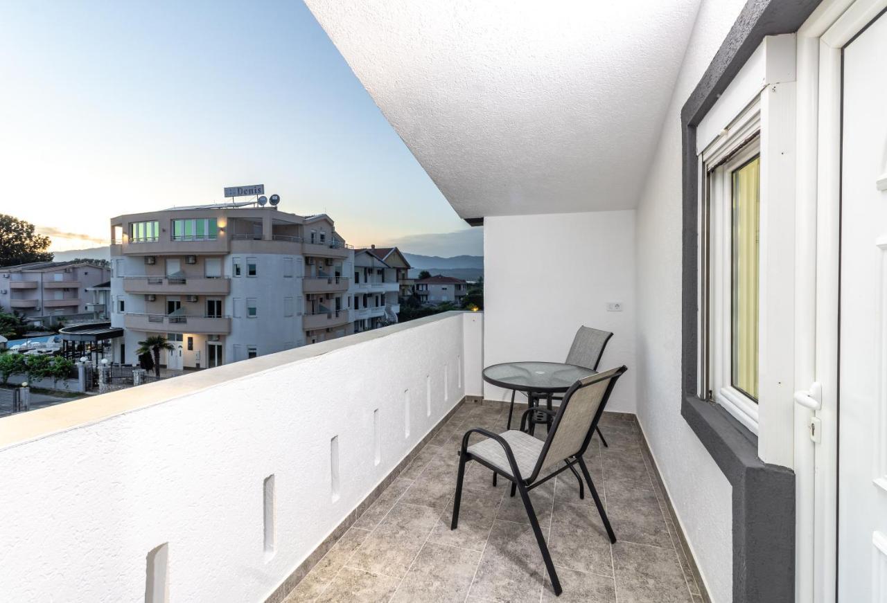 Apart-Hotel Prestige Улцинь Экстерьер фото